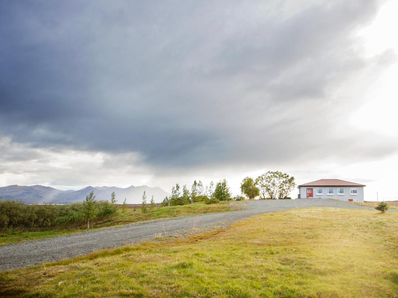 Hestaland Guesthouse Horse Farm Stay Statharhus Exterior photo